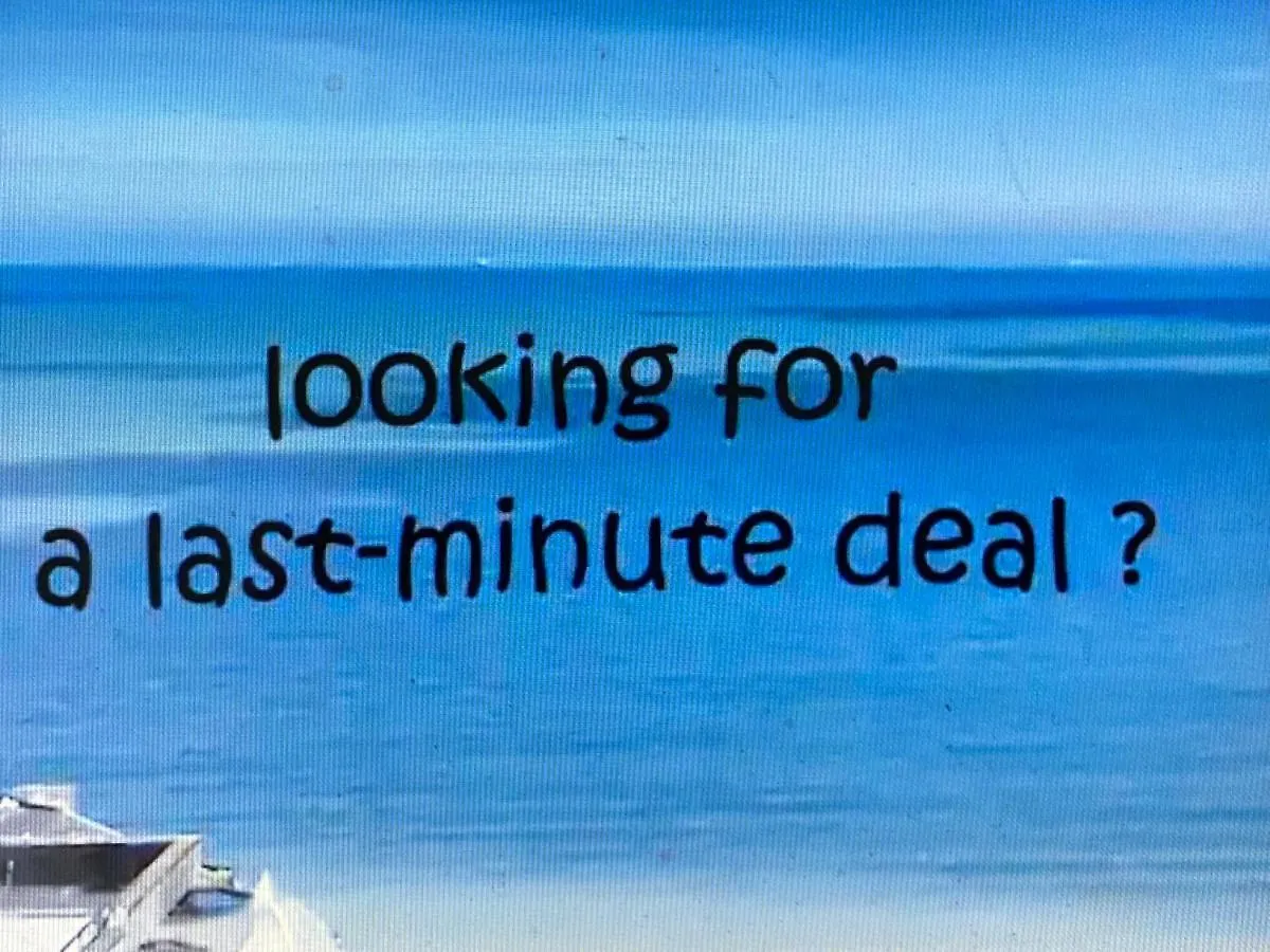 Tiny Apt W/ Balcony And Seaview, Even Out Of Your Bed ! Ostende Appartement